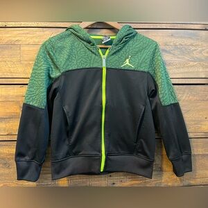 Boys Air Jordan Green & Black Hooded Zip-Up Sweatshirt – Therma-FIT – Size 10/12